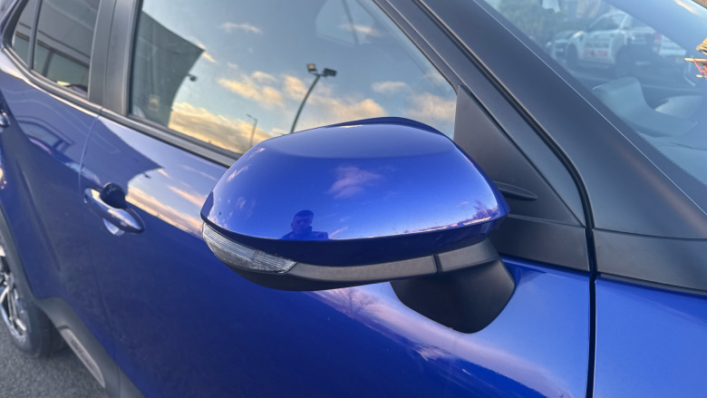 Toyota Yaris Cross 1.5 Hybrid Design 5dr CVT Hybrid Estate